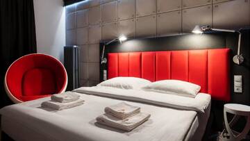 Фото номера Двухместный номер с 1 кроватью Отель Artis Loft Hotel г. Радзеёвице 6
